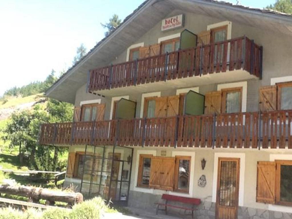 Maison Des Myrtilles Hotel Valgrisenche Exterior photo