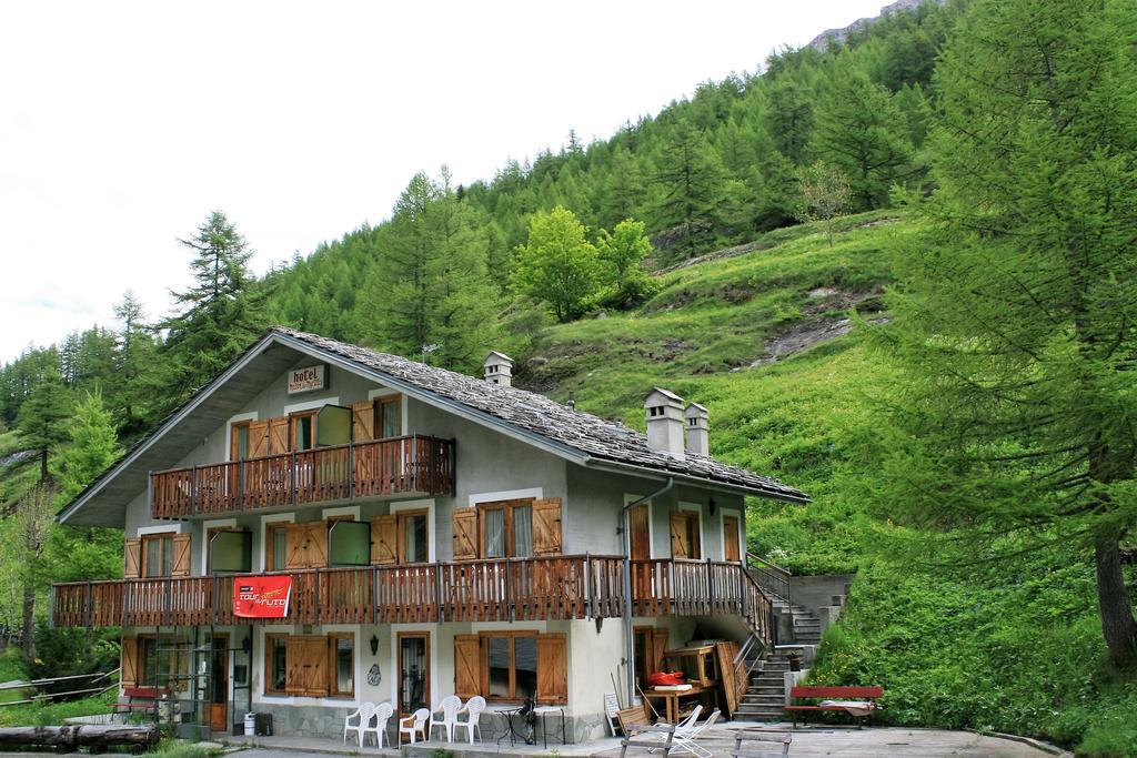 Maison Des Myrtilles Hotel Valgrisenche Exterior photo