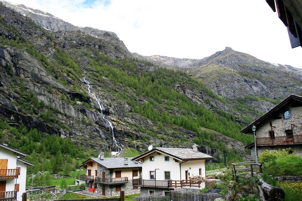 Maison Des Myrtilles Hotel Valgrisenche Exterior photo